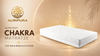 Auripura Chakra Matratze mit goldenem Lotus-Logo und sanftem Wellness-Design für erholsamen Schlaf